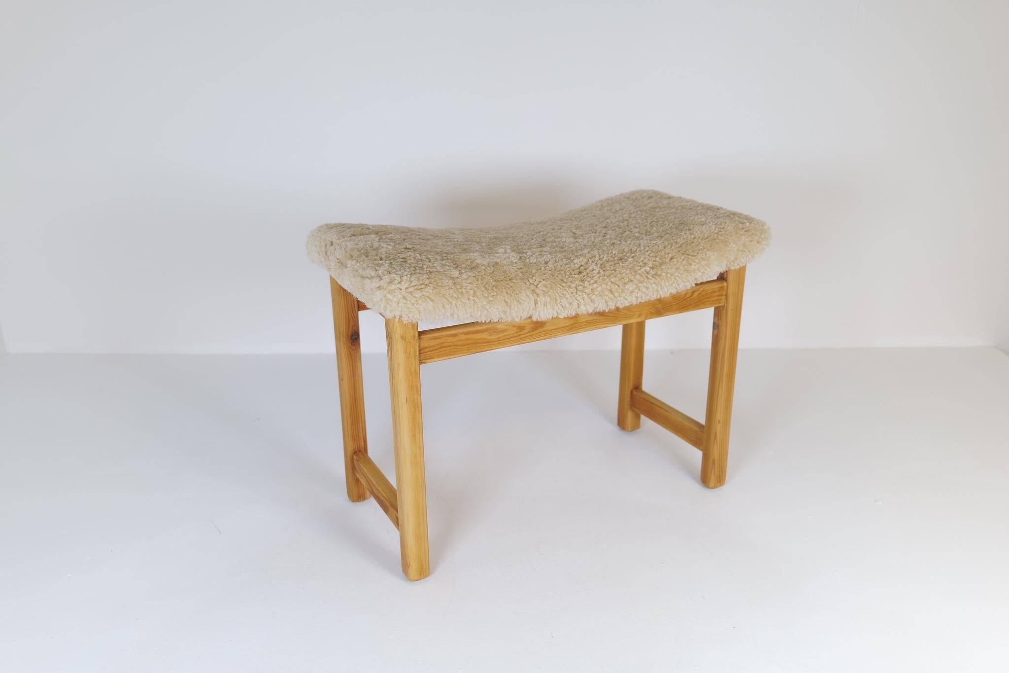 Modern Scandinavian stool in pine and sheepskin, Sweden, 1970s