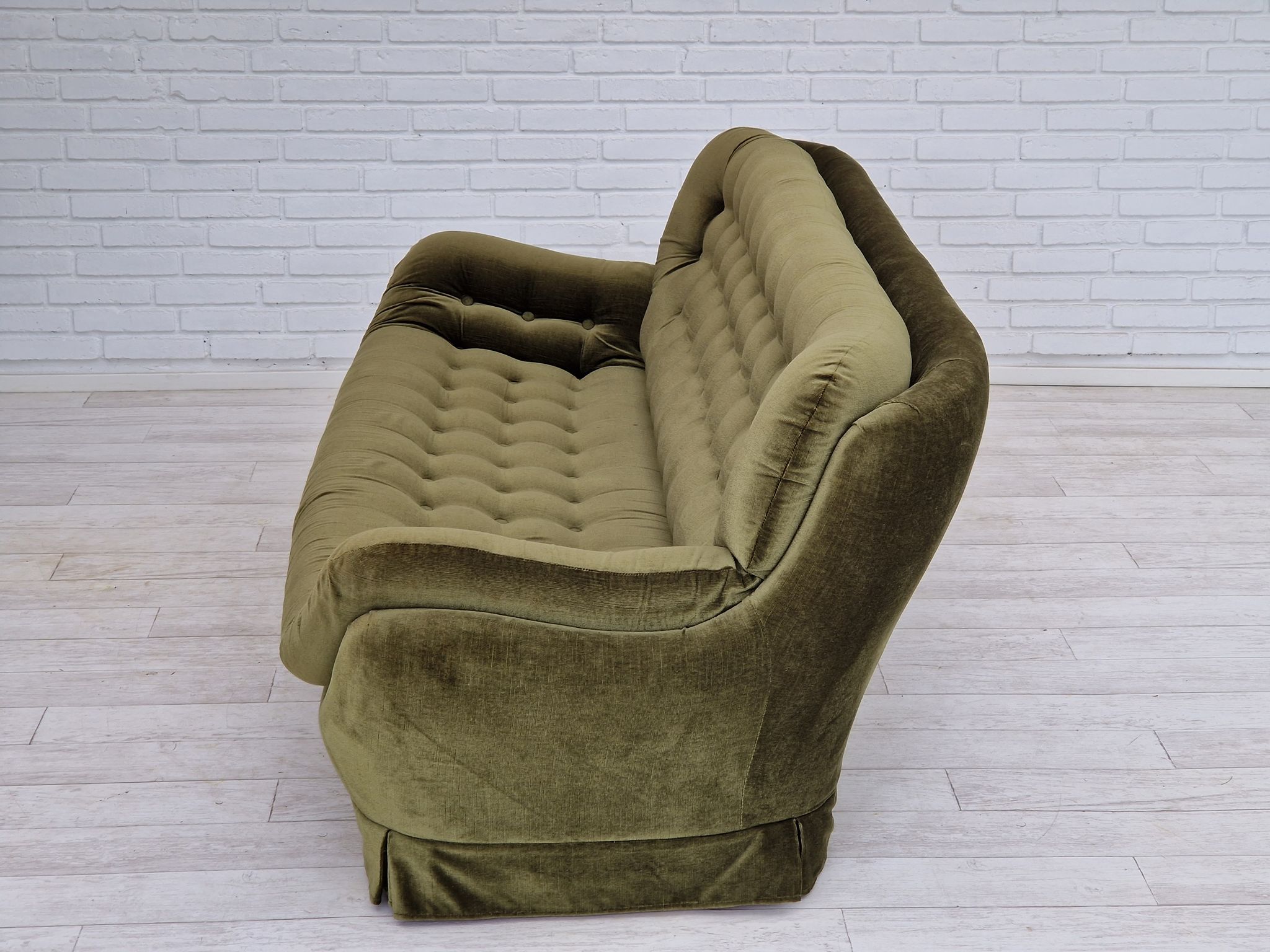 1970s, Swedish design by Swedfurn, Slätta Möbler, 3 seater sofa, vintage velour.