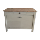 Old buffet