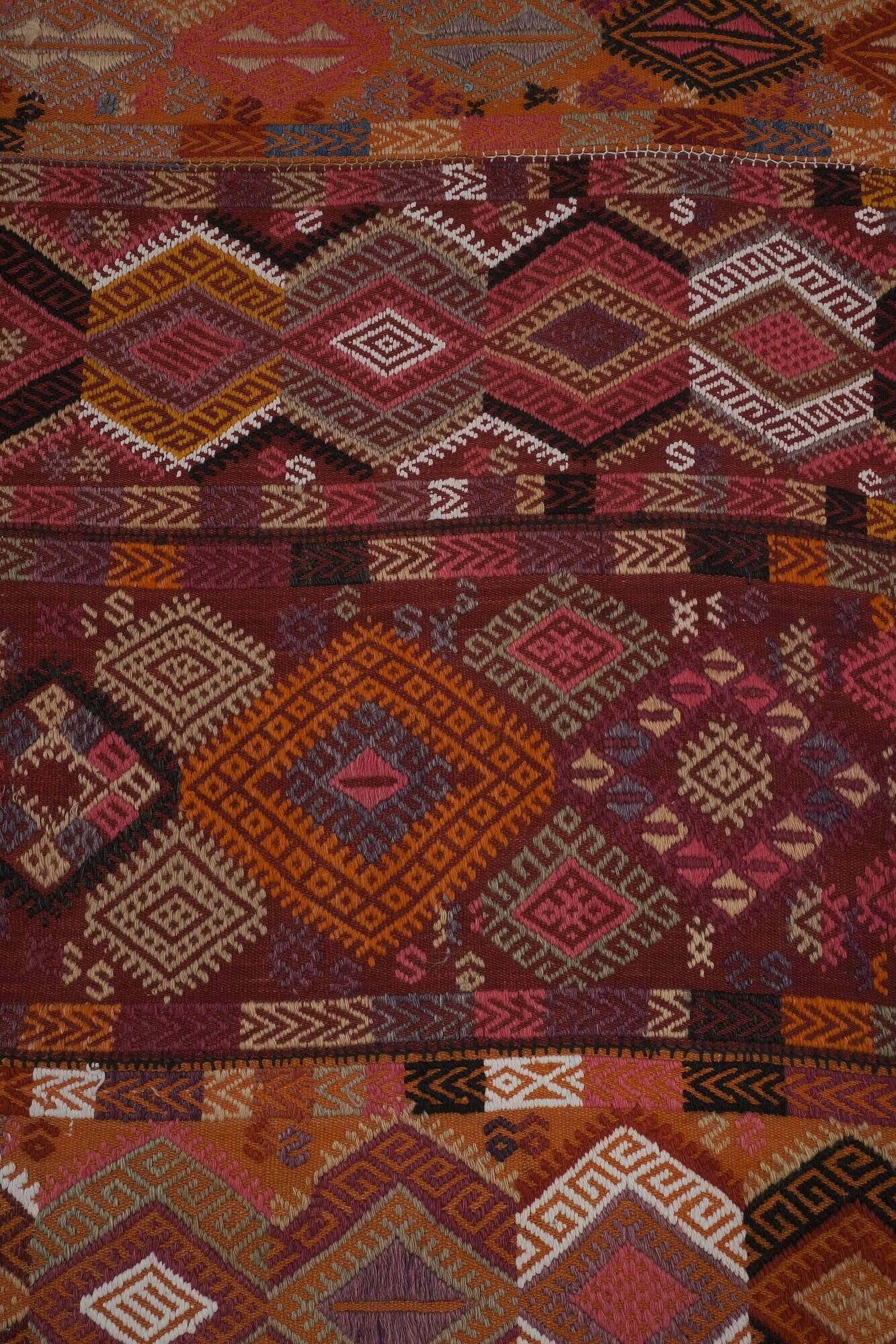 Vintage Turkish kilim, handwoven, 137x316 cm.