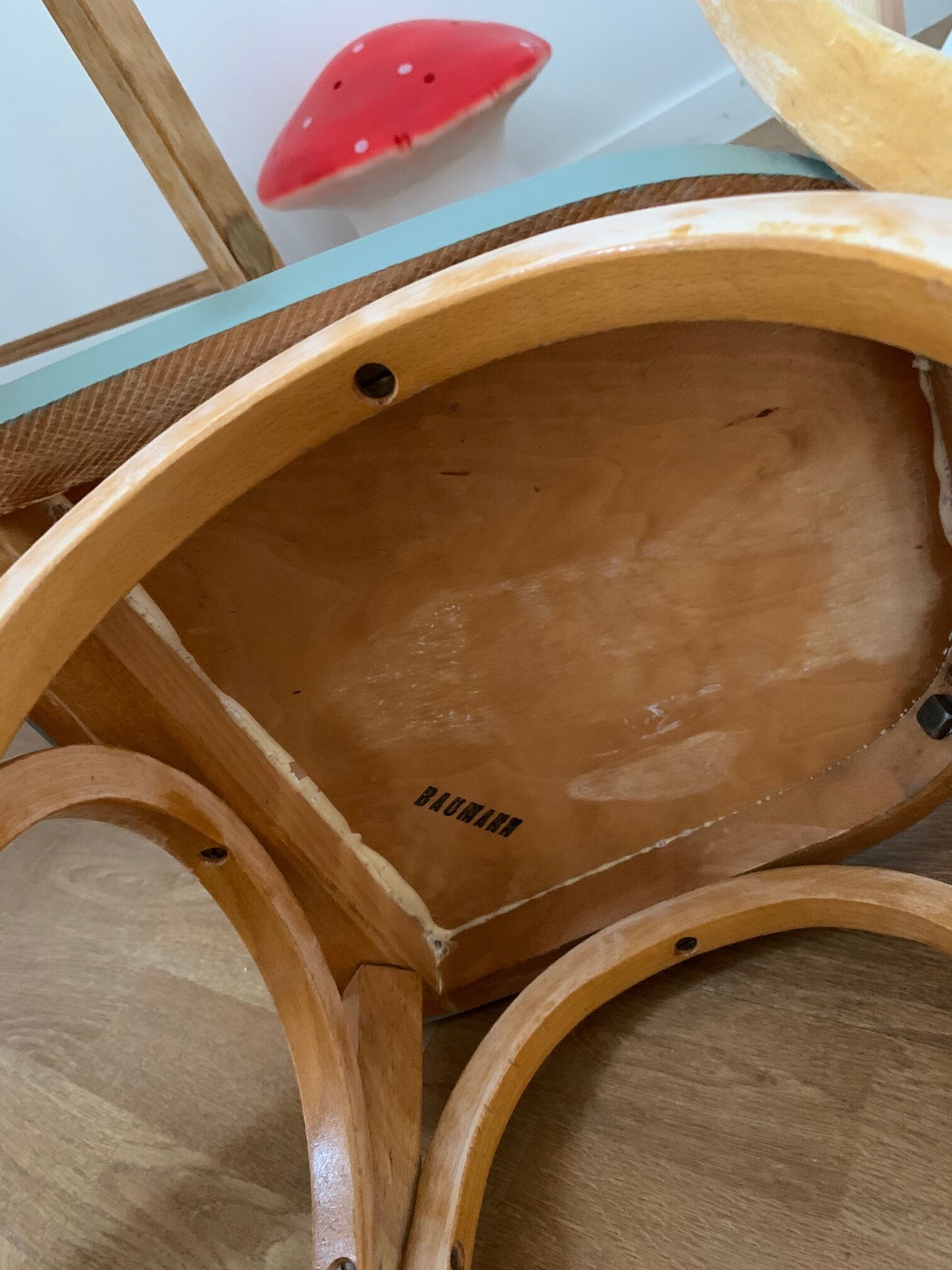 Baumann desk and chair