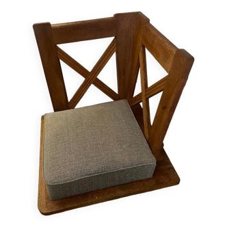 Corner fireside chair