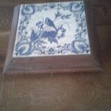 Underside of flat pattern musical bird art deco