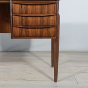 Bureau en palissandre, années 1960