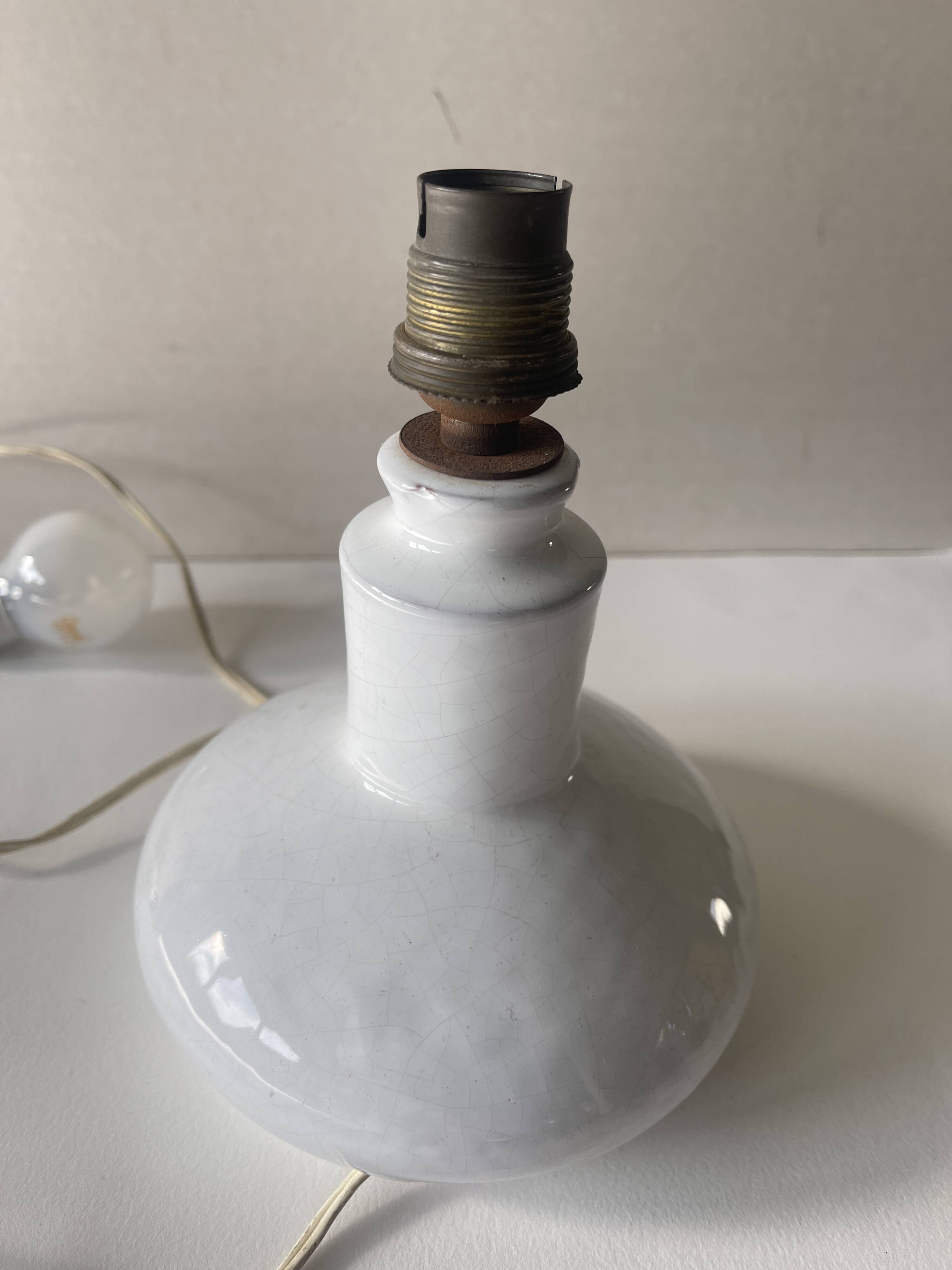 Vintage cracked ceramic lamp