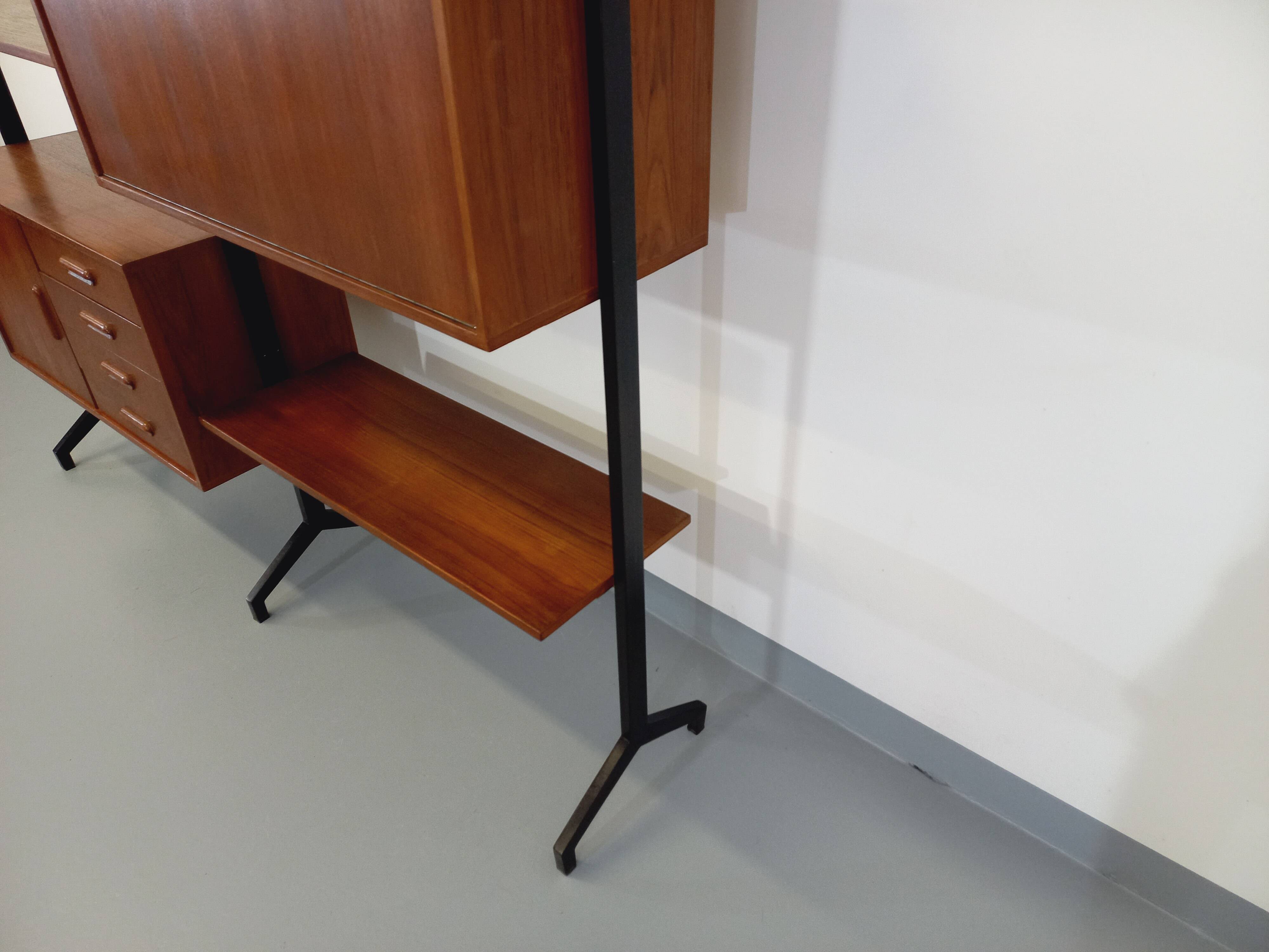 Italian bookcase vintage modular double shelf in teak and metal from the 60s