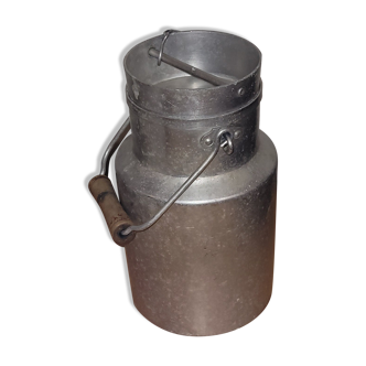Aluminum milk jug