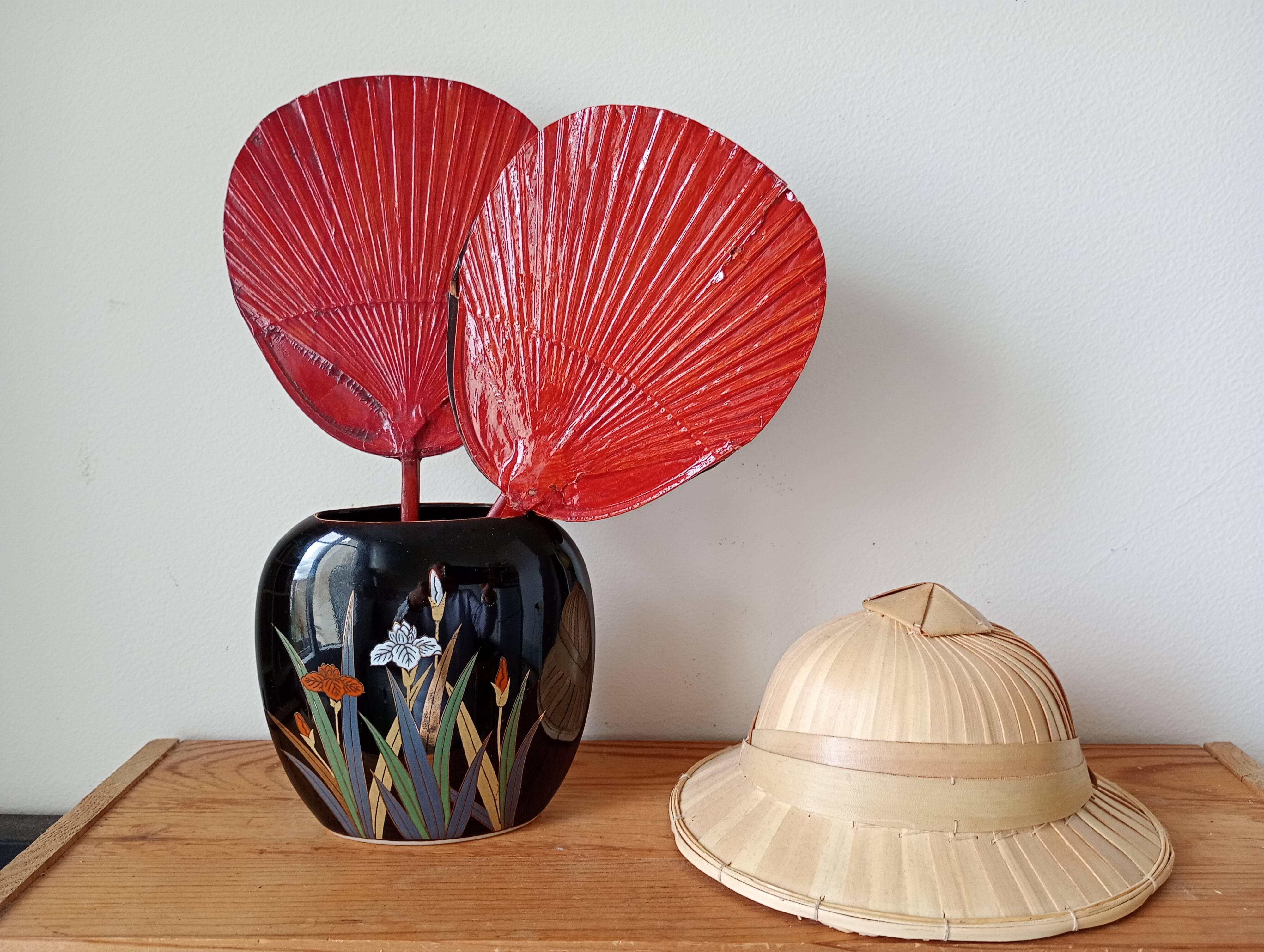 Vase japonais Yamaji à décor d'iris