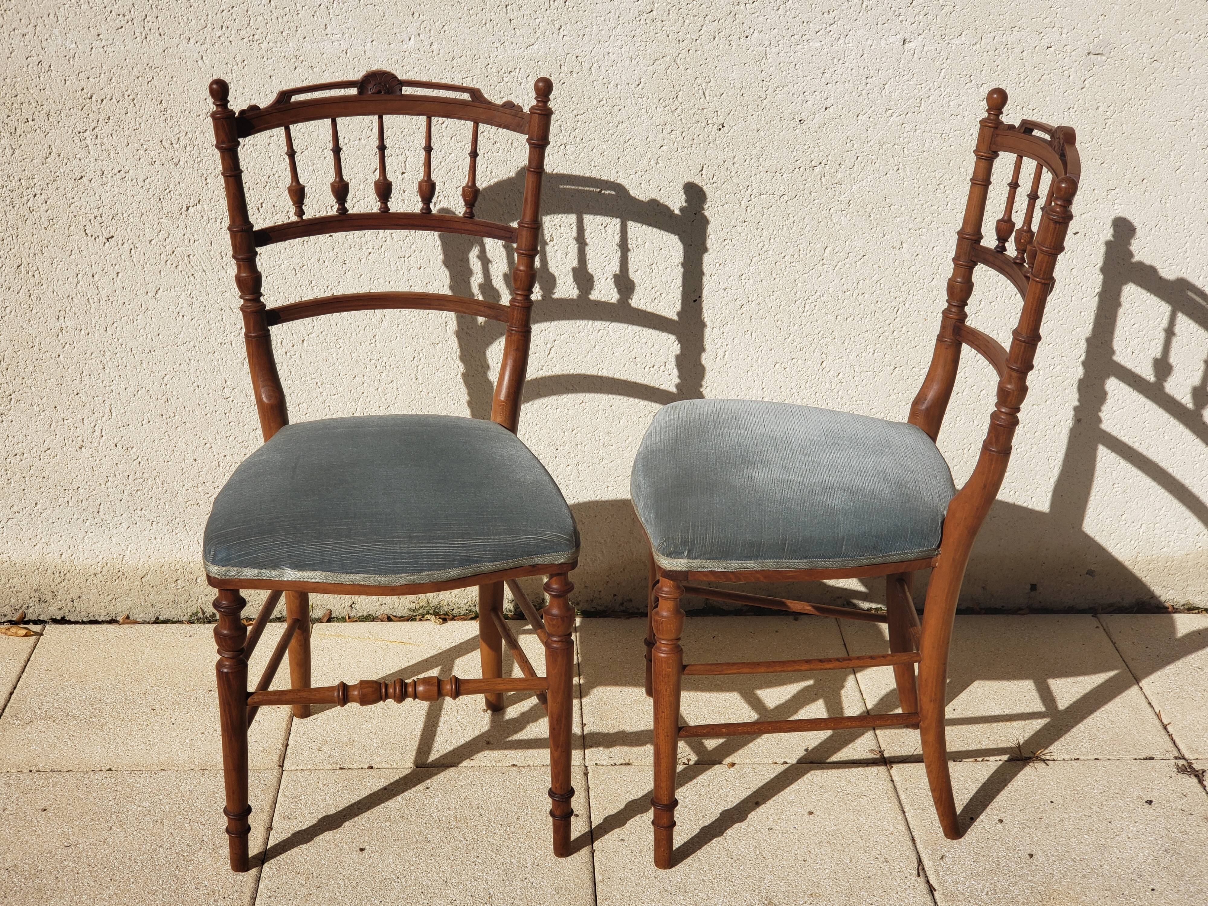 2 chaises anciennes style Napoléon III