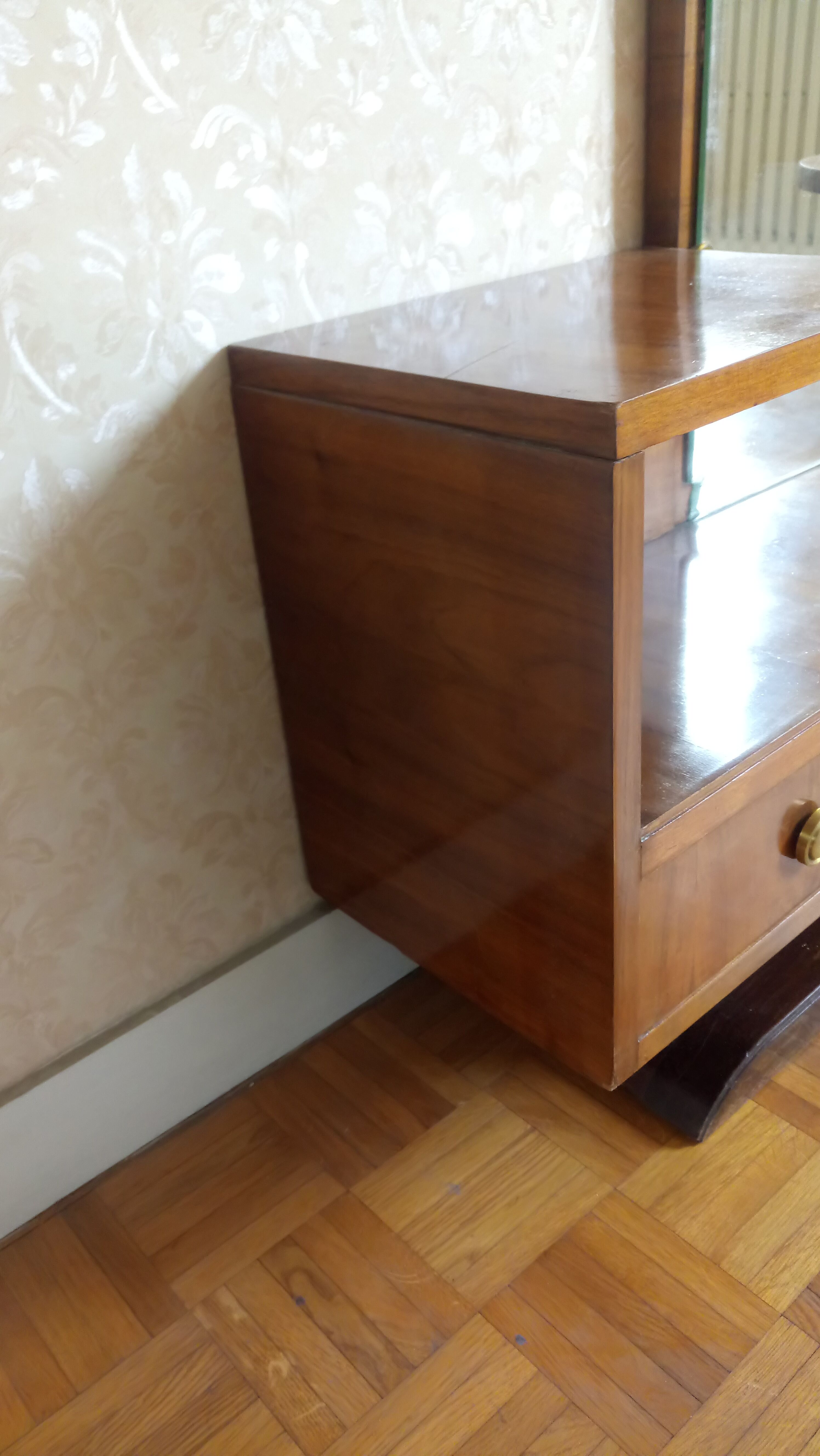 Art-deco walnut dressing table from the 1930s