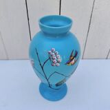 Opaline vase, Napoleon III flower bouquet decoration