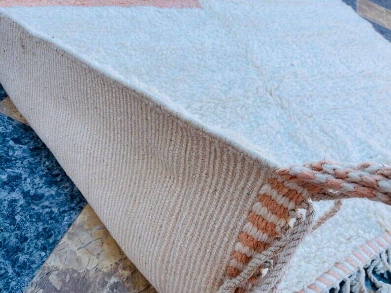 Traditional handmade Berber carpet mrirt size 200 x 300 cm