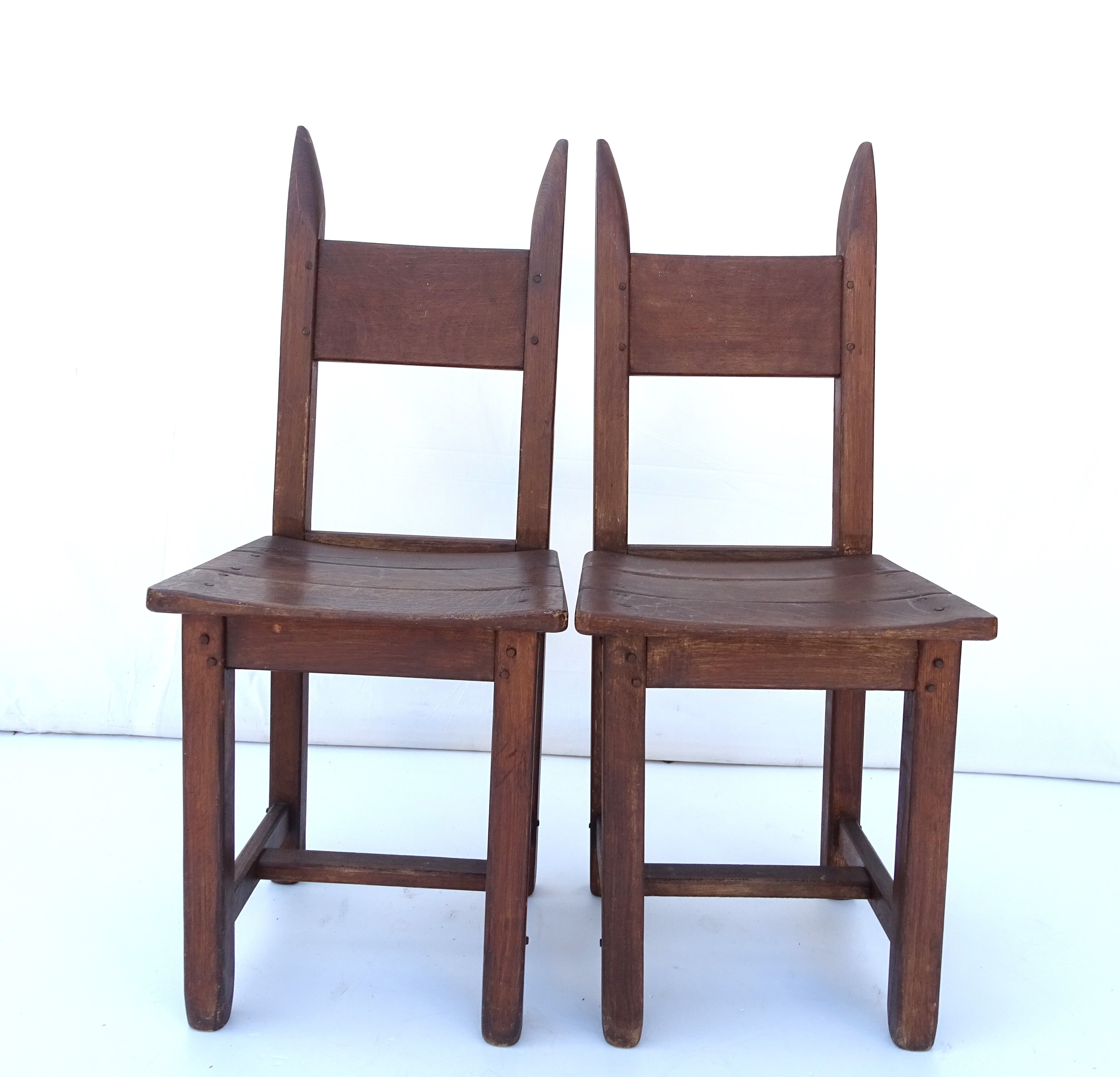 Lot 2 wooden chair