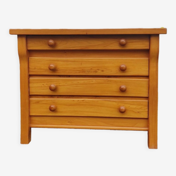 Pine chest of drawers, 1980
