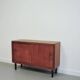 Cabinet en teck vintage avec portes coulissantes