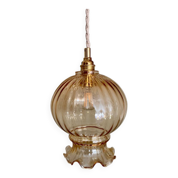 Suspension globe vintage en verre ambré