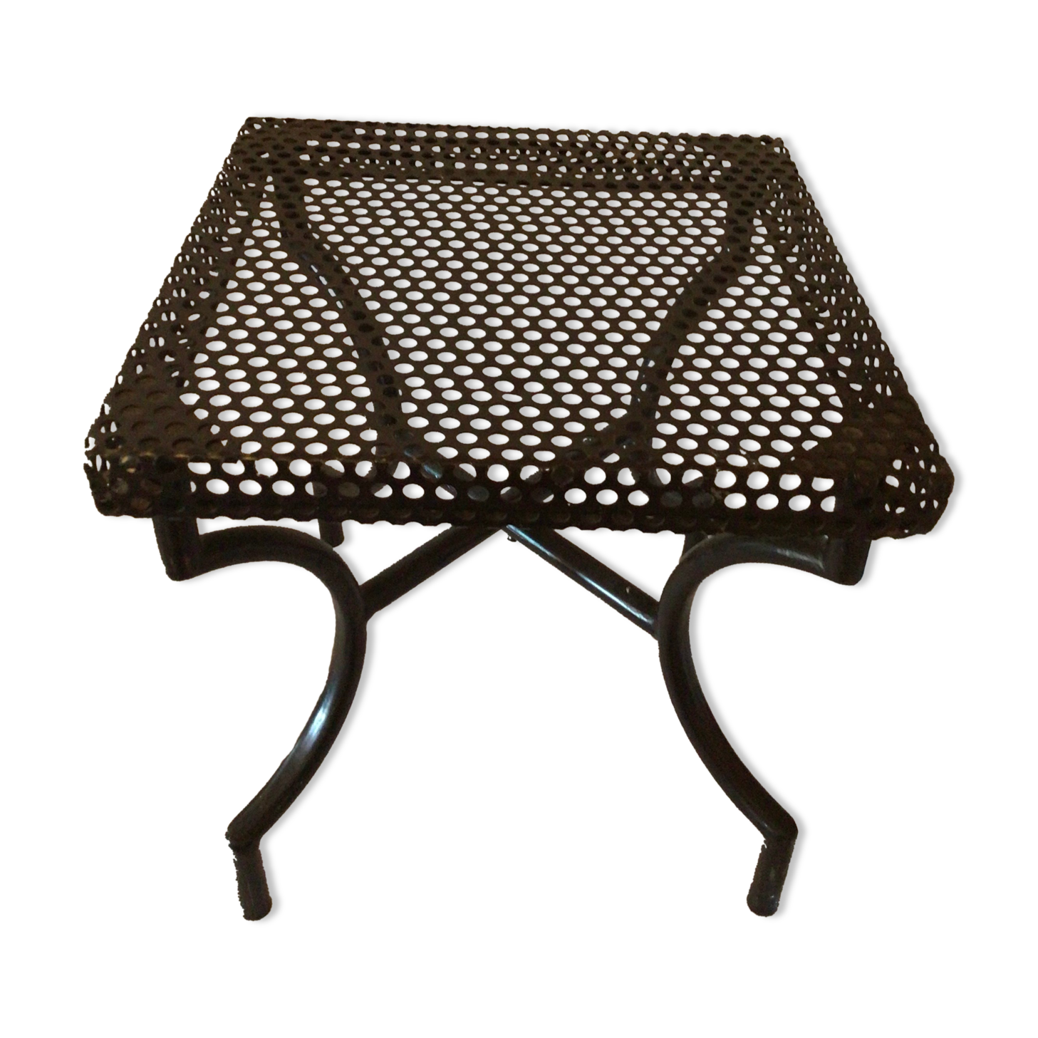 Square metal coffee table with hole