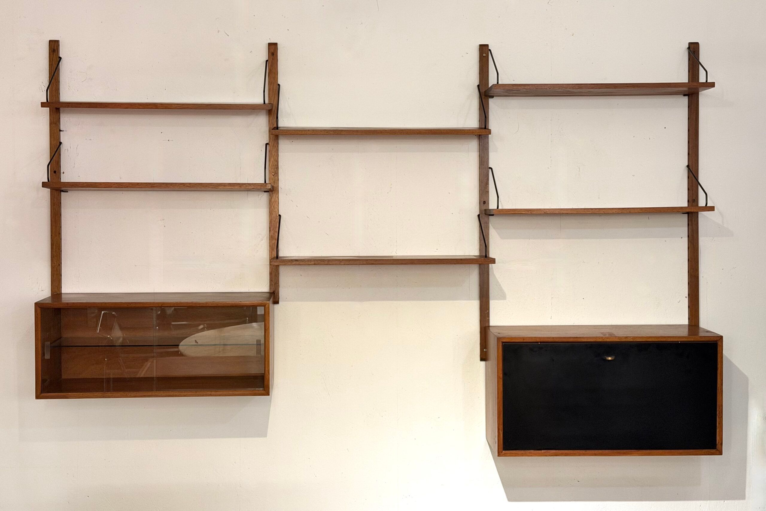 Teak wall library in the style of Poul Cadovius – 1960s