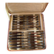Coffret de 24 couteaux en corne