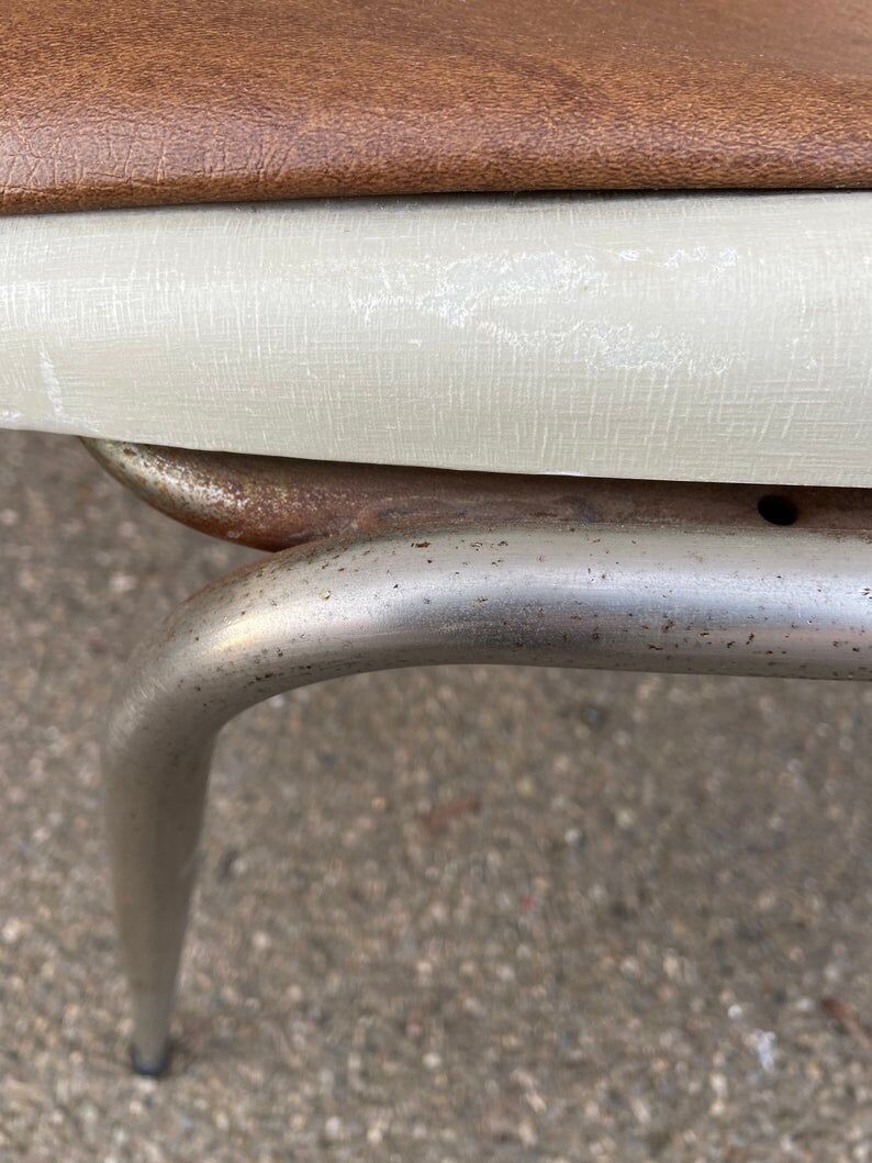 Suite of 4 chairs design showroom Allibert 1970