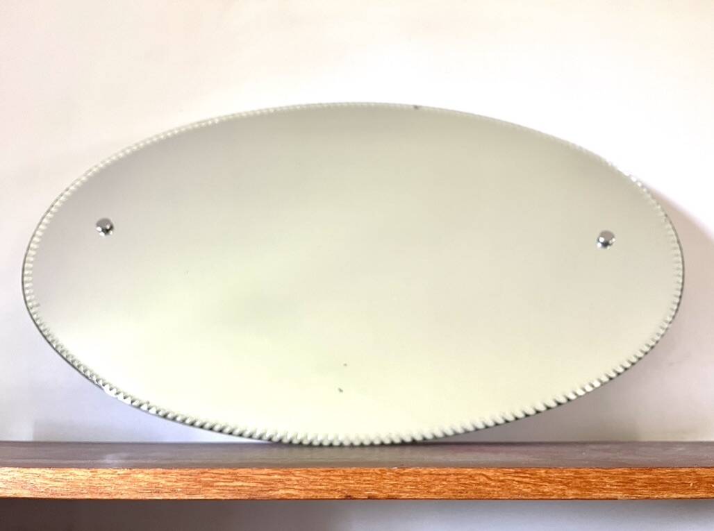 Large bevelled oval mirror 90x60 cm