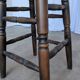Chaise de bar en bois sculpté vintage : tabouret haut de ferme des années 1970