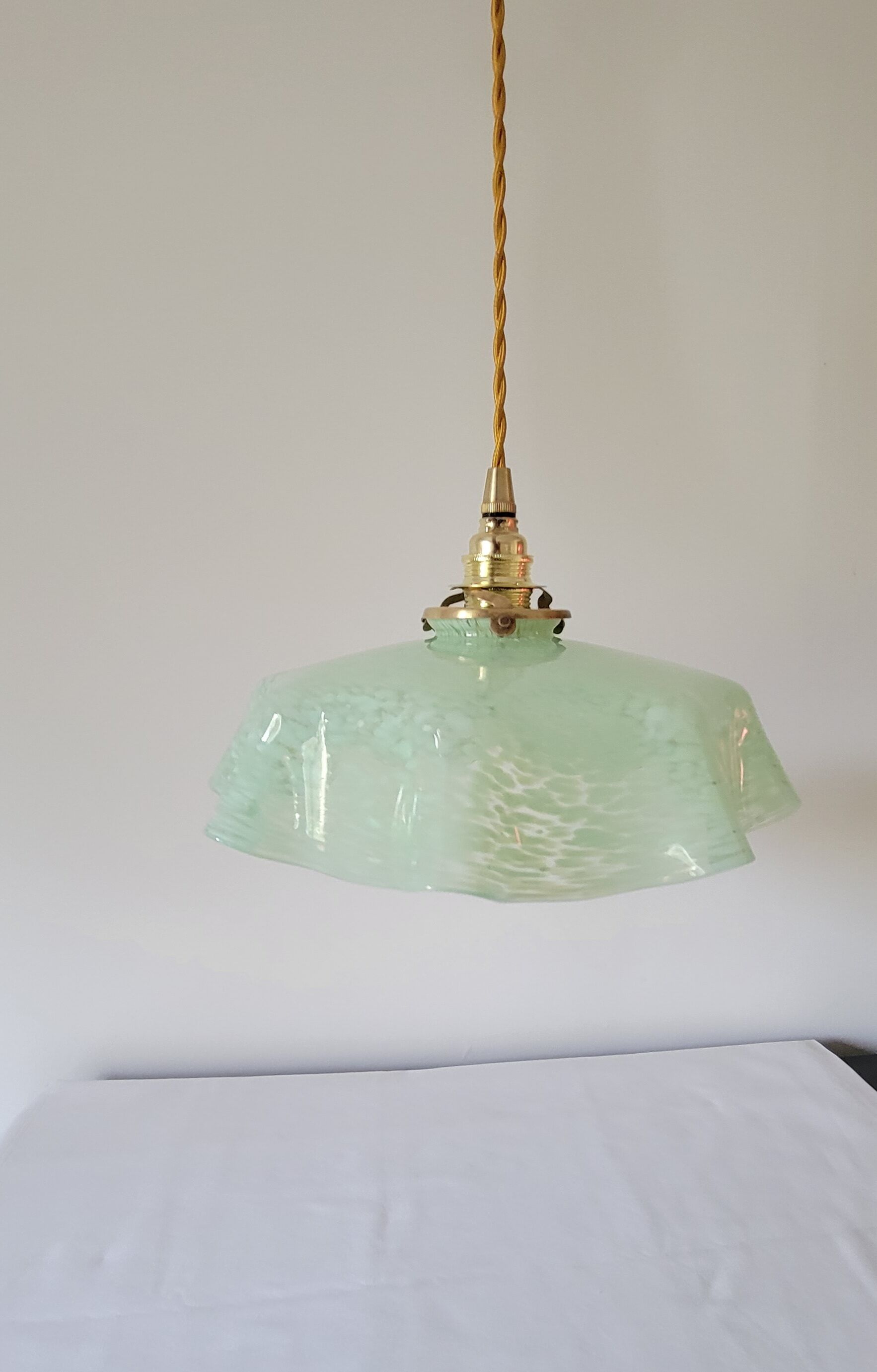 Pastel green Clichy glass pendant lamp