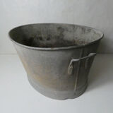 Old basin bath galvanized zinc oval