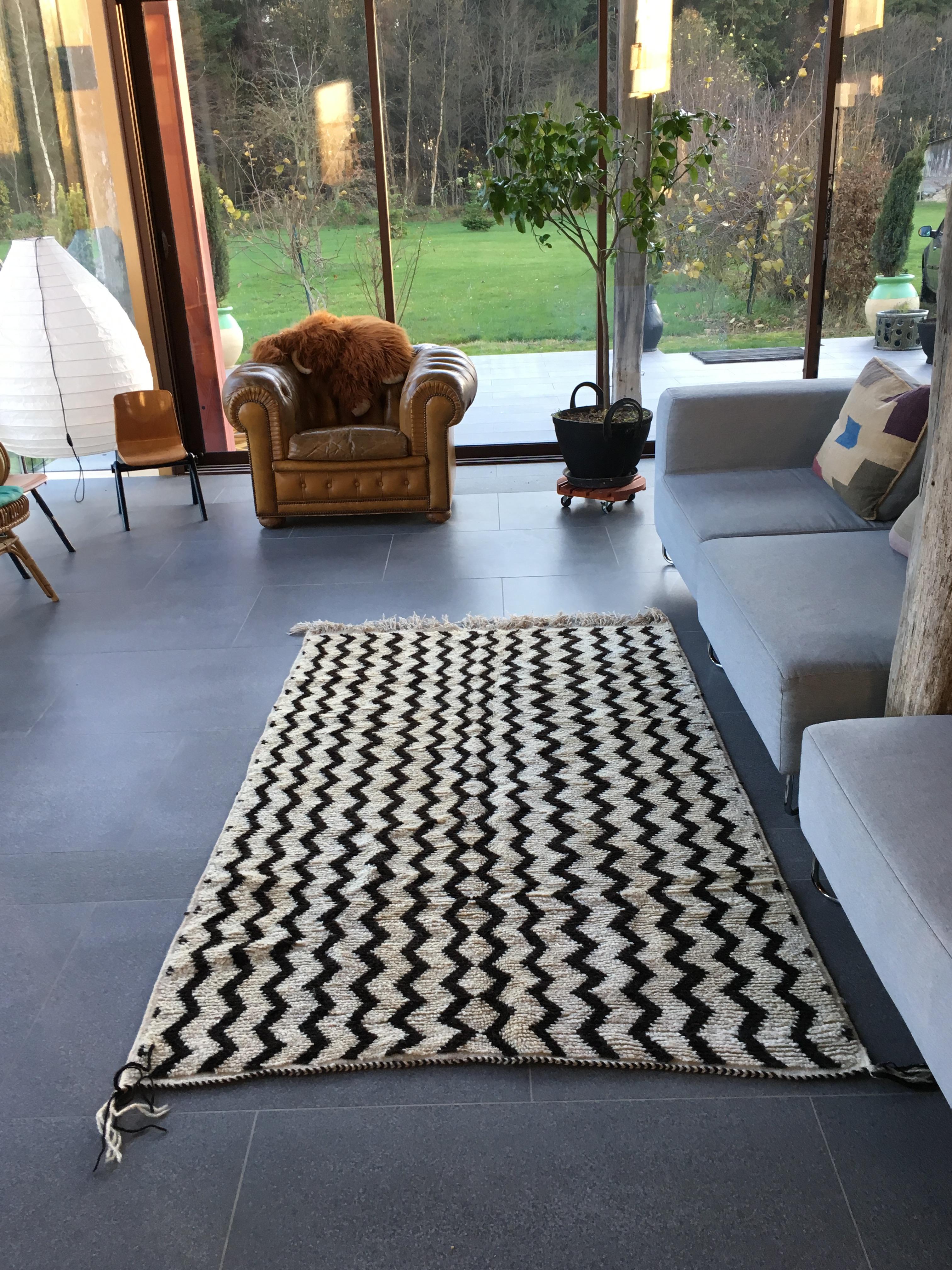 Carpet taznakht black and white, 200 x 125