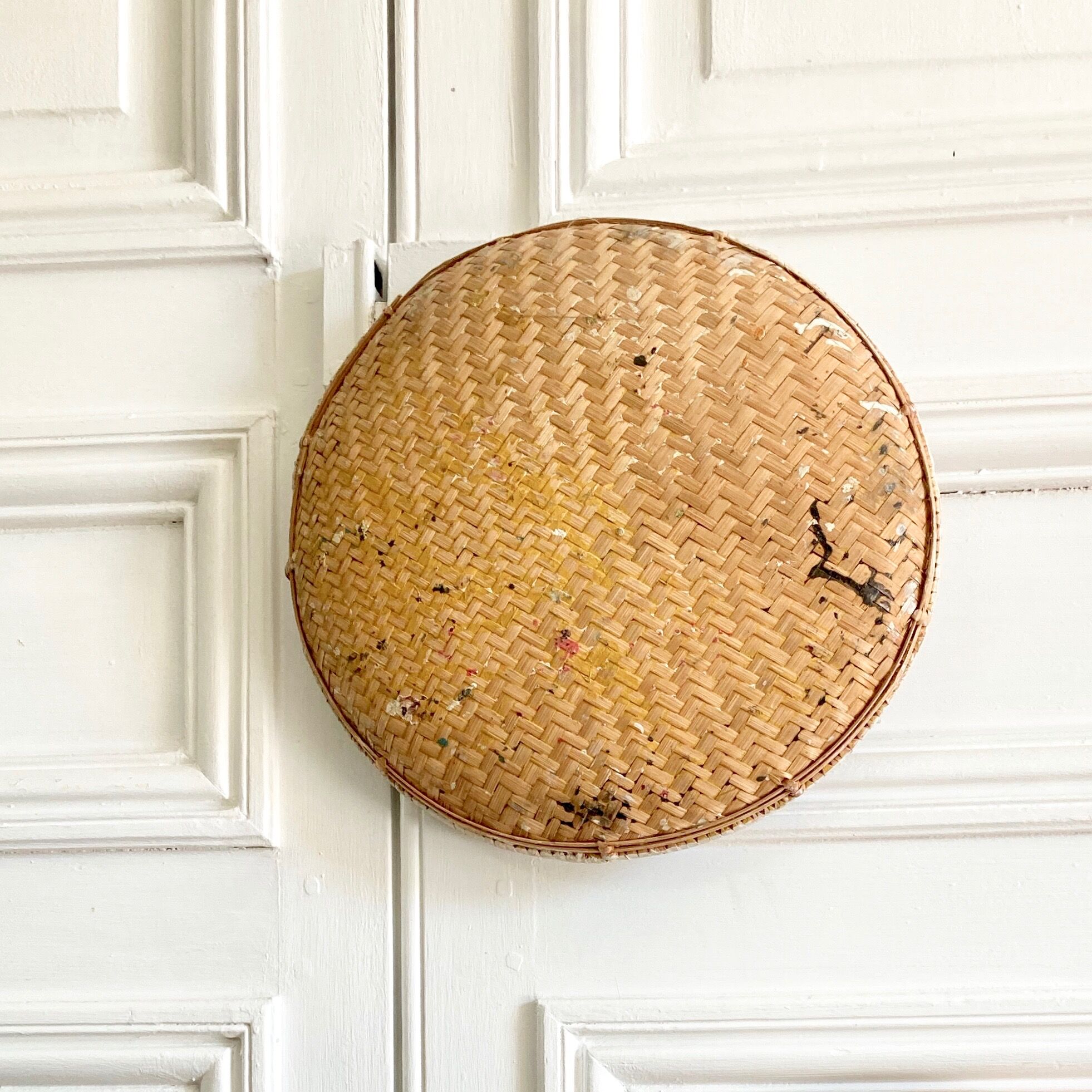 Painted basket for wall decoration