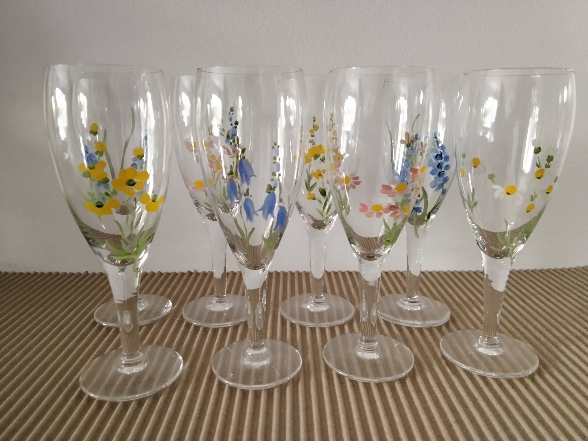 8 vintage hand-painted champagne flutes – flower decor