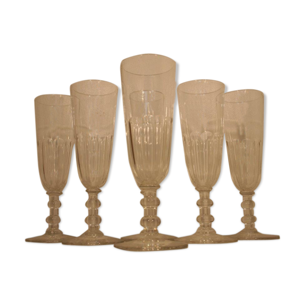 Set de 6 flutes a champagne cristal taillé cotes plates Baccarat Saint Louis 19ème