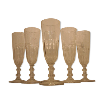 Set de 6 flutes a champagne cristal taillé cotes plates Baccarat Saint Louis 19ème