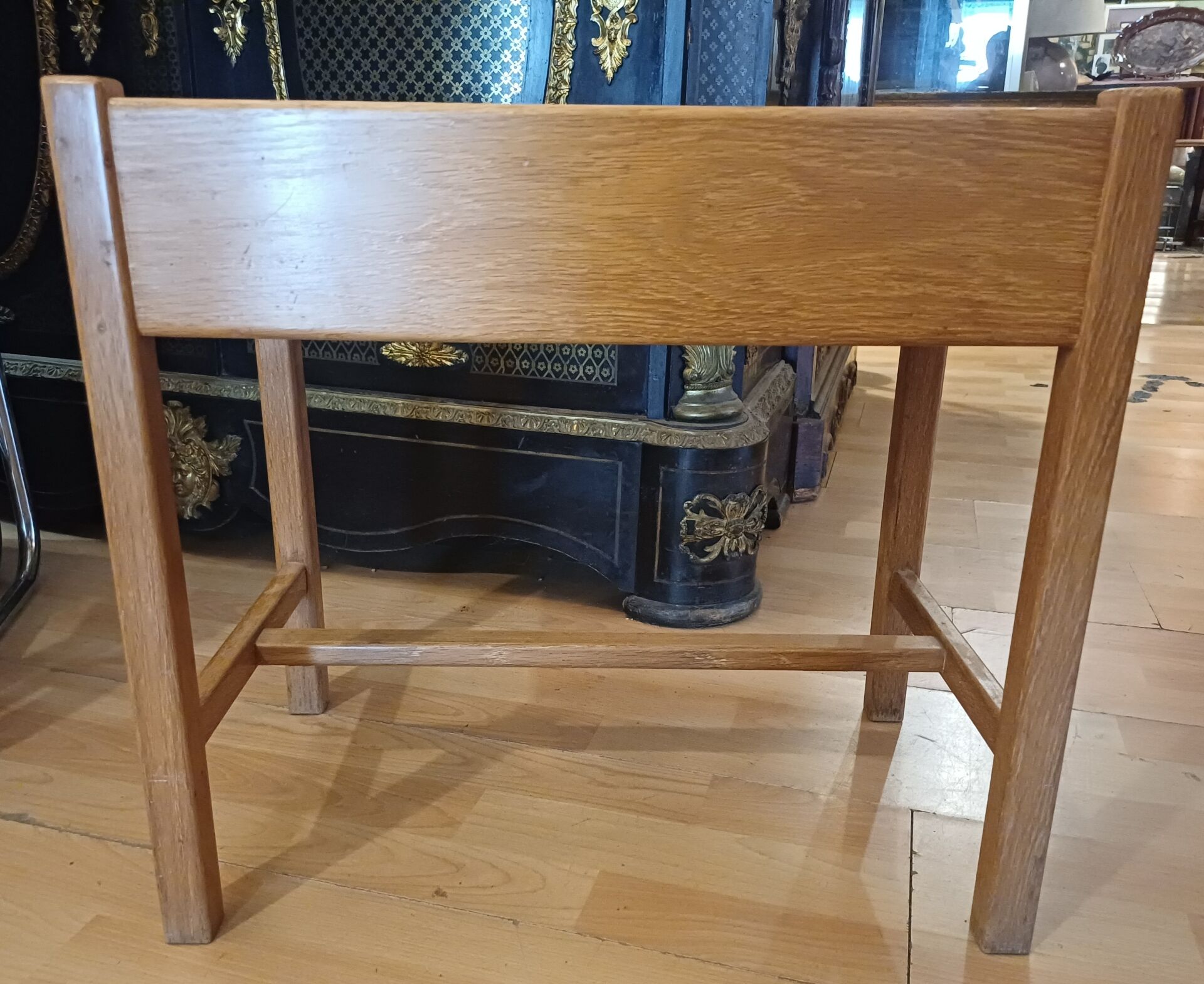 Scandinavian bedside table attributed to Arne Wahl Iversen, year 1960.