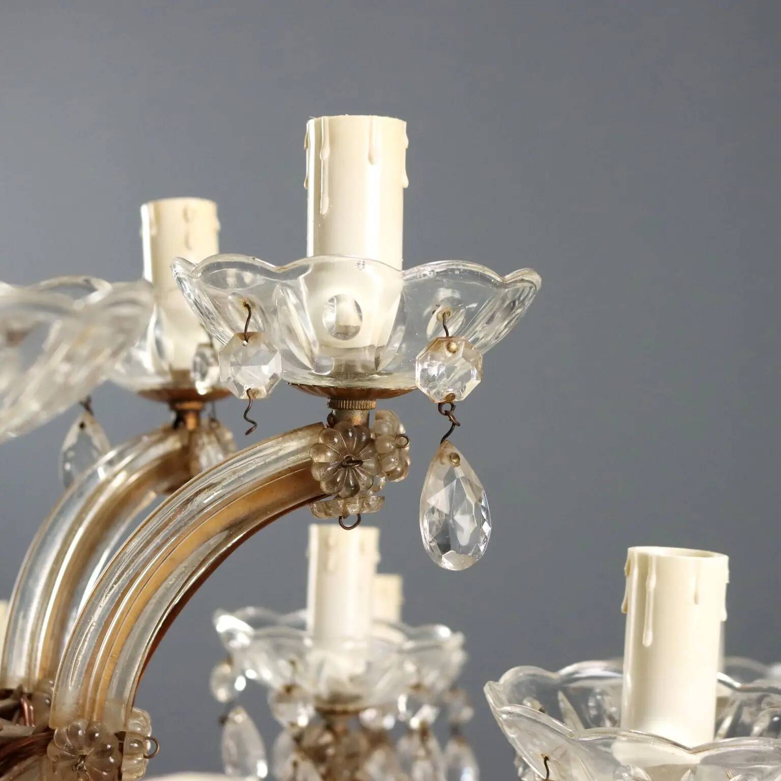 Antique style Maria Theresa chandelier 24 lights Italy 20th century