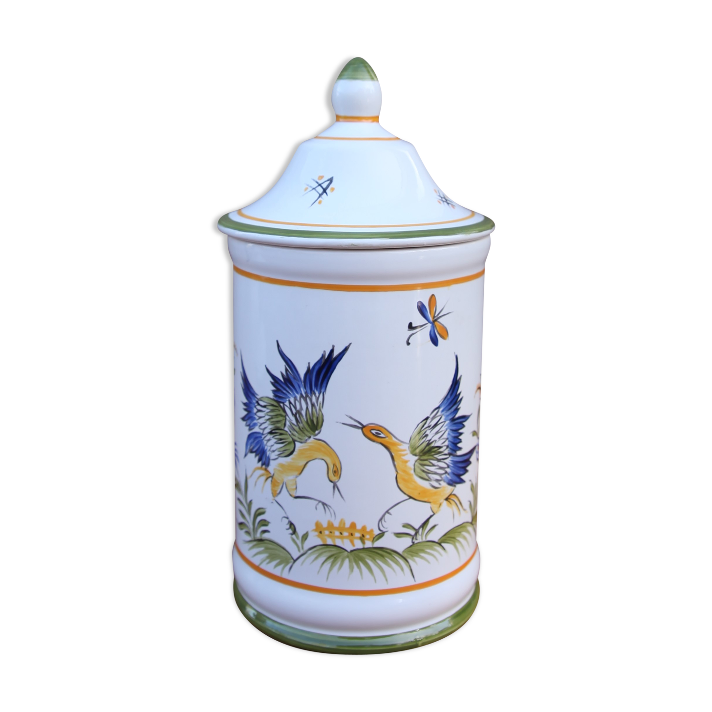 Porcelain pharmacy pot