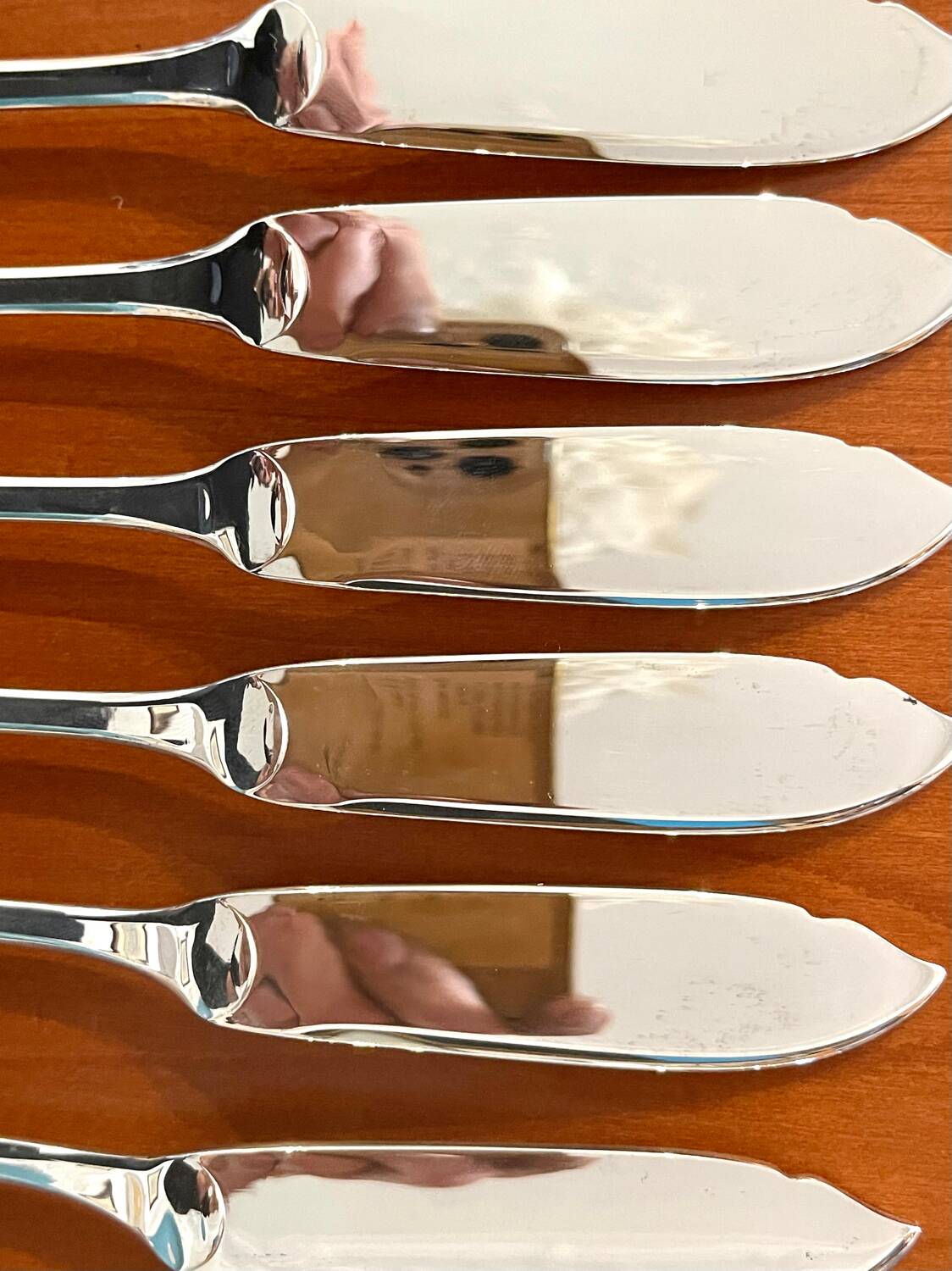 Christofle Cluny model fish cutlery, 12 forks, 12 knives, very good condition