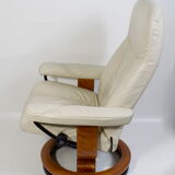 Stressless relaxation chair Consul (M) Classic in teak and ivory leather, Norway