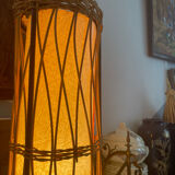 Triod rattan lamp