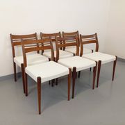 Set of 6 vintage Scandinavian chairs in teak and bouclette fabric from the 60s