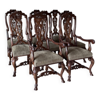 Chaises de salle à manger en bois de noyer de style néo-Renaissance : lot de 6 + 2 fauteuils