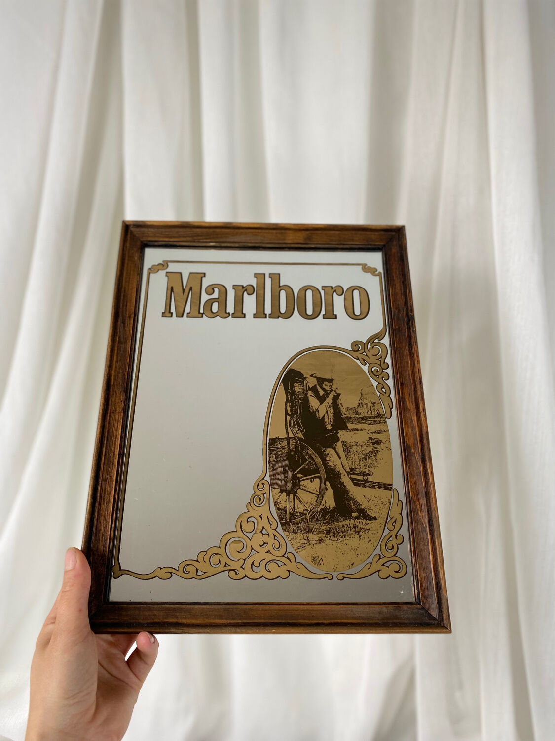 Marlboro mirror
