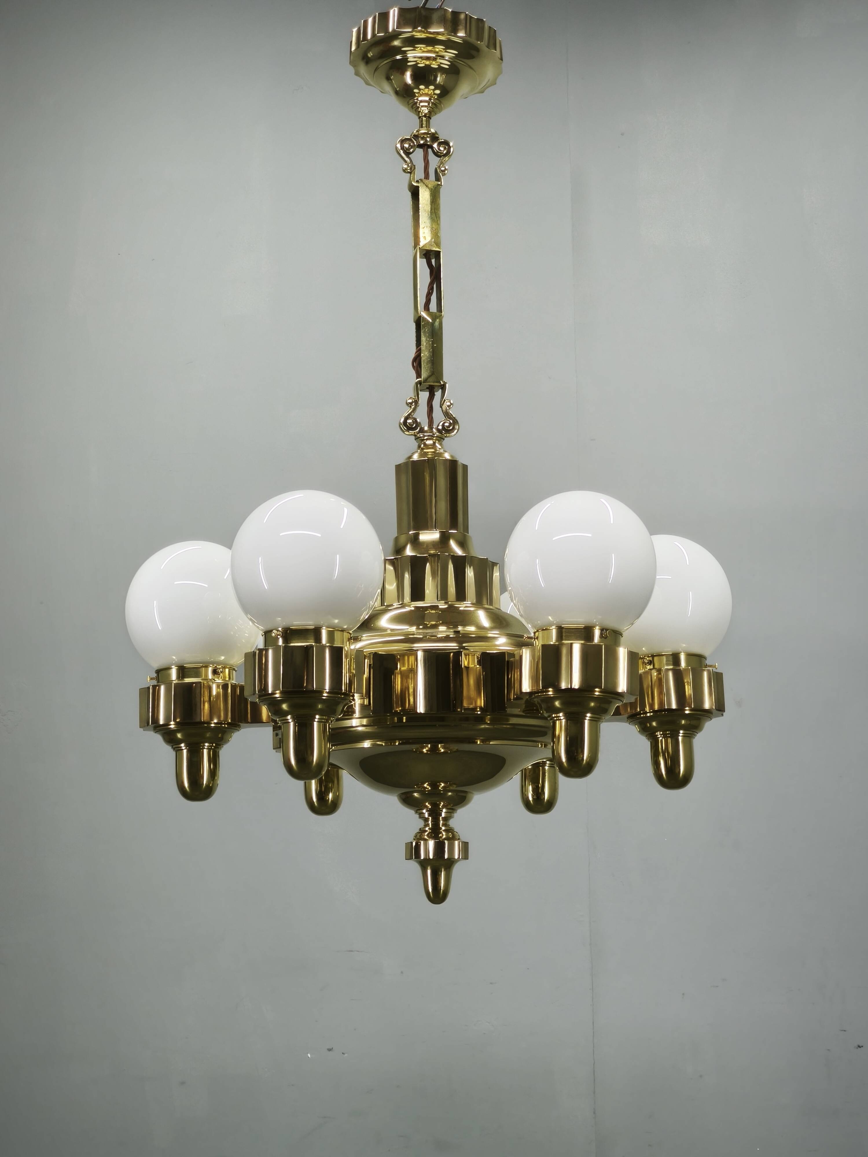 Lustre en laiton Art Déco tchèque avec positions de bras doubles, années 1930