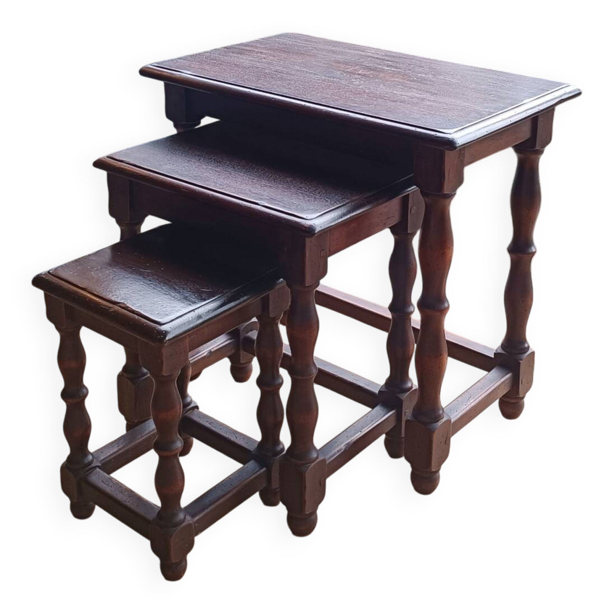 nesting tables made of oak. Turned wooden legs.