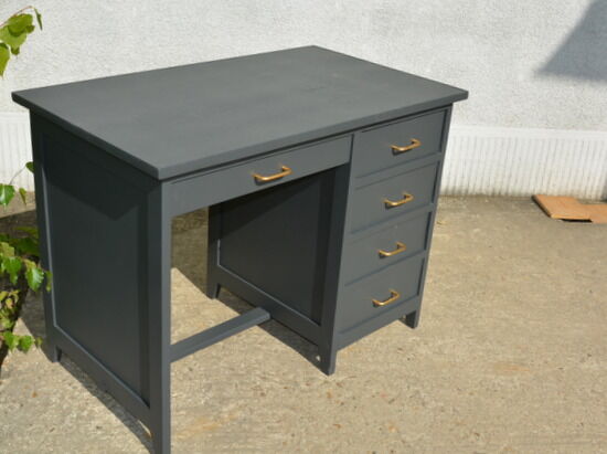 Bureau des années 60