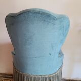 Blue toad armchair with fringes