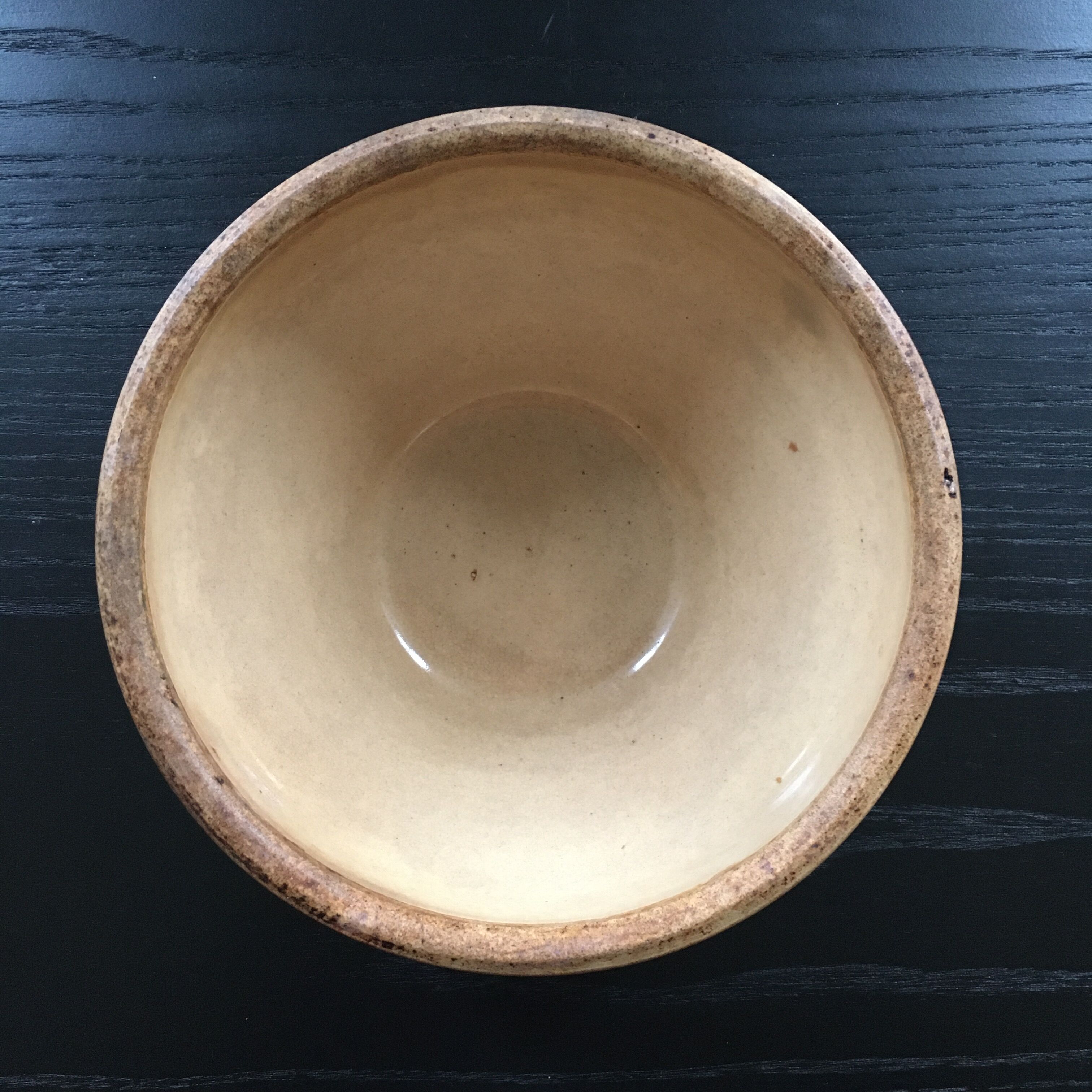 Old farmer salad bowl