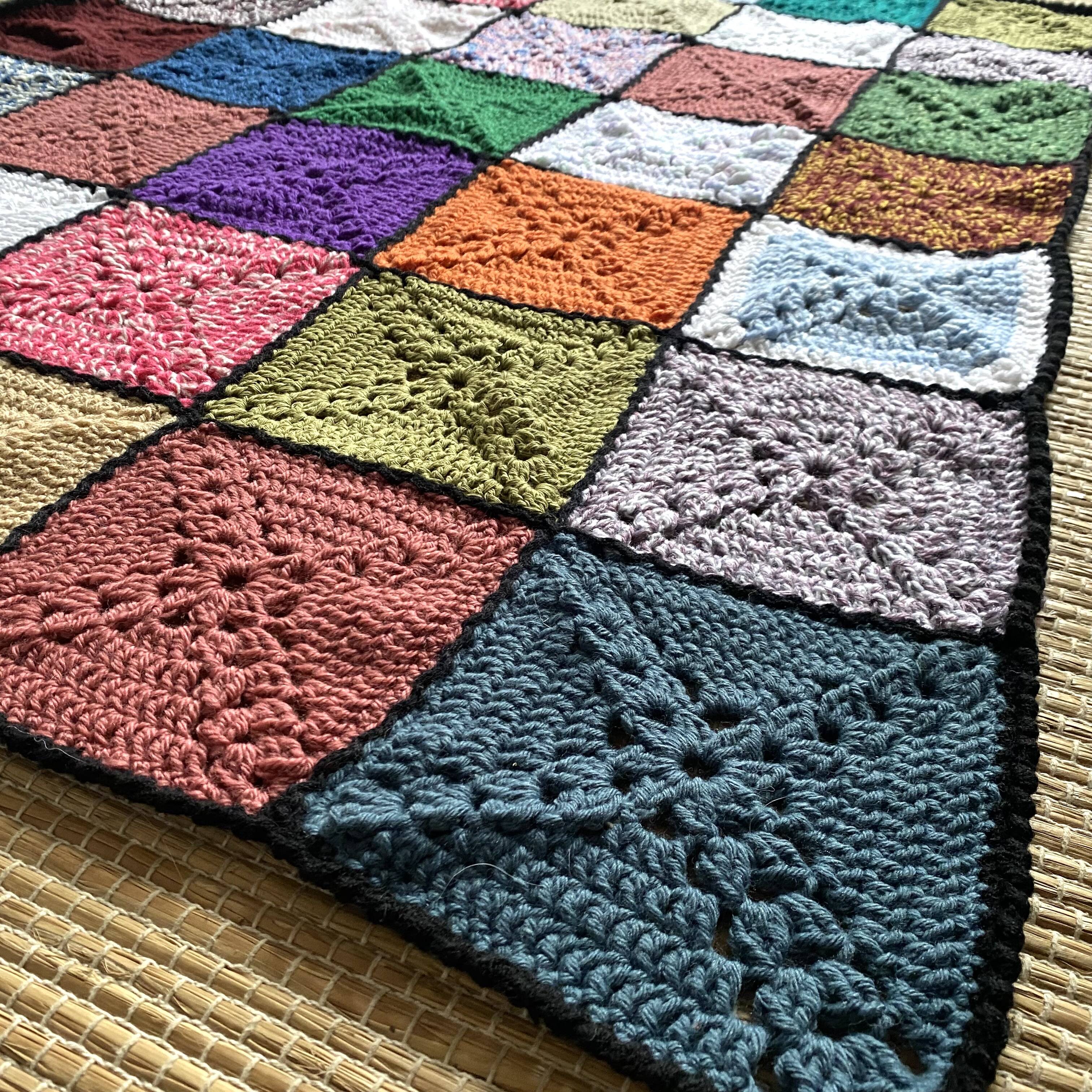 Plaid crochet , couverture vintage 90X120