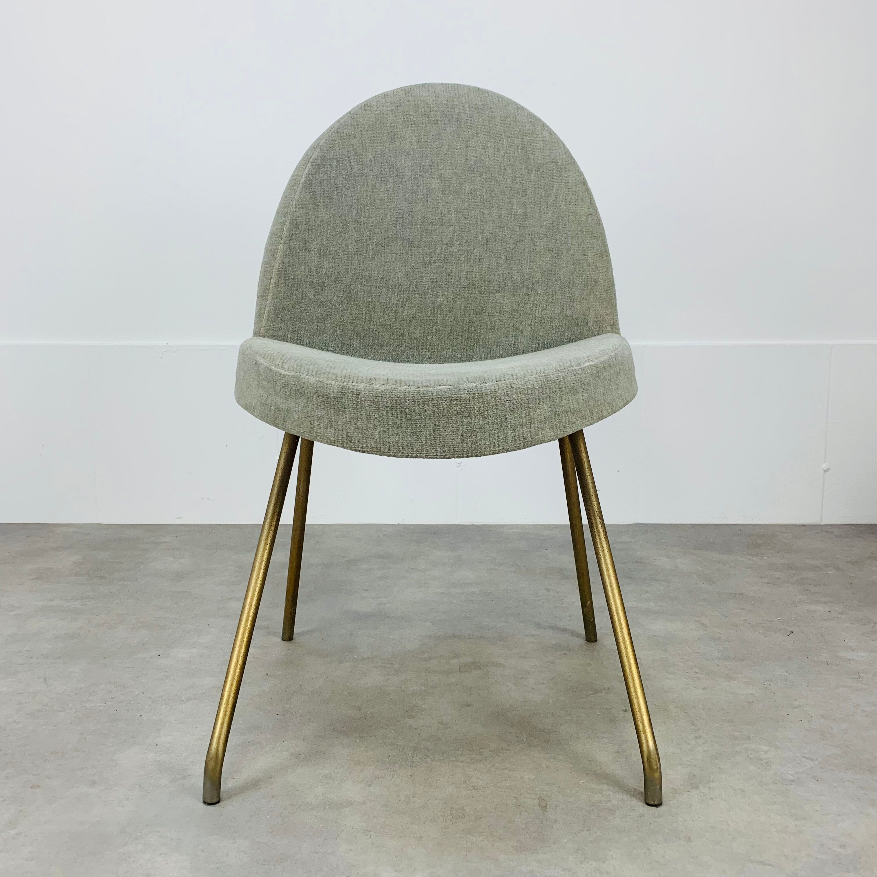 Chair 771 by Joseph André Motte called "tongue" for Steiner