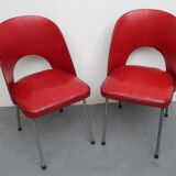 Pair of chairs in red 1950